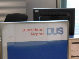Gate at Düsseldorf Airport (Photo: Robert Spohr).