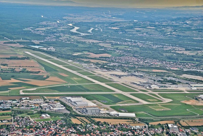Flughafen Basel (Foto: Aero Icarus).