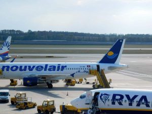 Ryanair, Nouvelair und SunExpress in Wien (Foto: Robert Spohr).