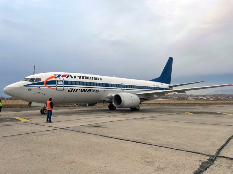 Boeing 737 Classic (Photo: Armenia Airways).