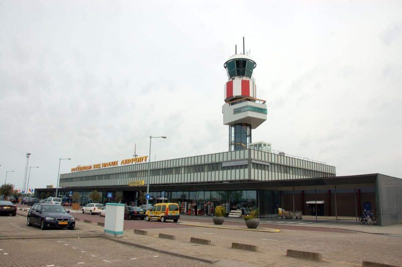 Flughafen Rotterdam (Foto: Ralf Roletschek).