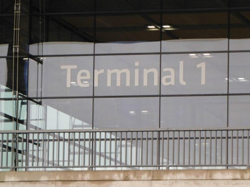 Berlin-Brandenburg Airport Terminal 1 (Photo: Granit Pireci).