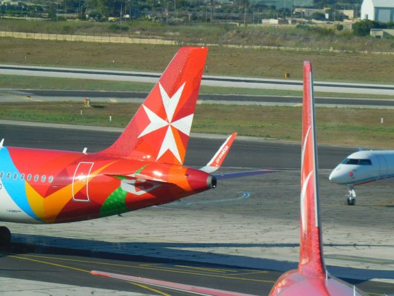 Flugzeuge von Air Malta auf dem Flughafen Luqa (Foto: Jan Gruber).