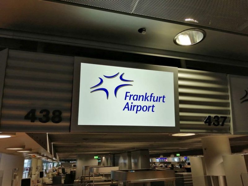 Logo des Flughafens Frankfurt am Main (Foto: Jan Gruber).