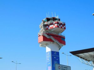 Tower am Flughafen Rom-Fiumicino (Foto: Jan Gruber).