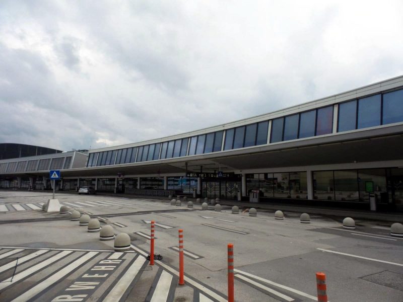 Terminals 1 und 2 am Flughafen Wien (Foto: Jan Gruber).