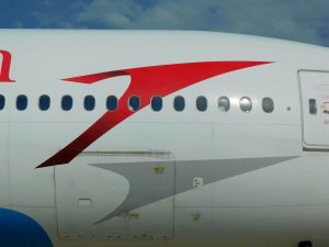 Austrian-Airlines-Logo auf einer Boeing 777 (Foto: Jan Gruber).