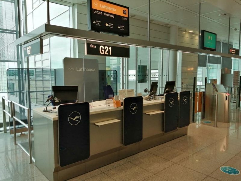 Lufthansa-Gate am Flughafen München (Foto: Robert Spohr).