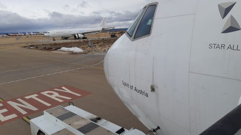 Die Boeing 777-200 OE-LPD ist nun in Teruel abgestellt (Foto: Austrian Airlines AG).
