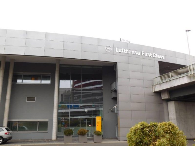 Lufthansa First Class Terminal am Flughafen Frankfurt am Main (Foto: Jan Gruber).