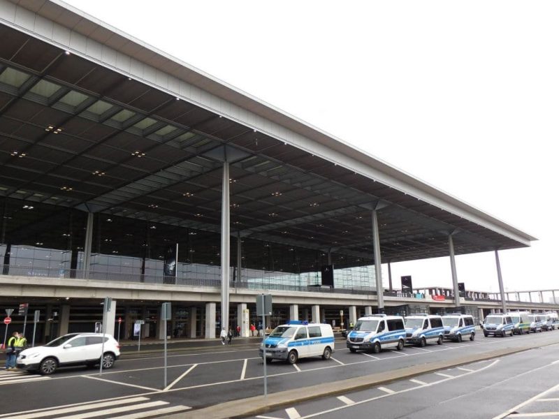 Berlin-Brandenburg Airport Terminal 1 (Photo: Granit Pireci).