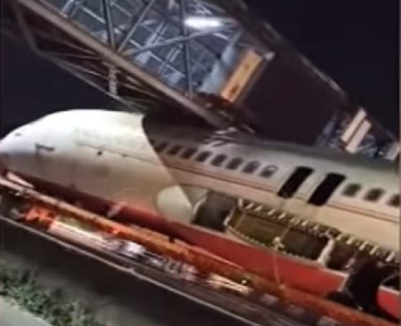 Airplane is stuck (Photo: Screenshot YouTube / ETV Andhra Pradesh).