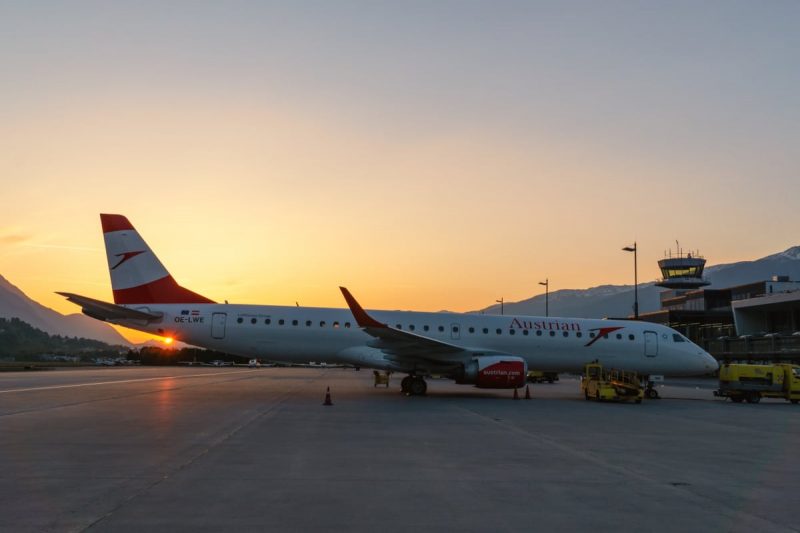 Embraer 195 (Photo: Peter Norz).