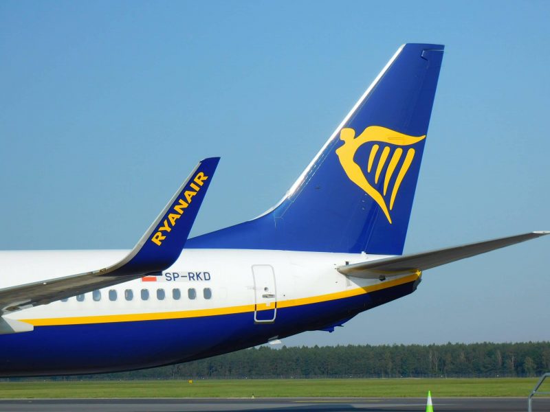 Boeing 737-800 operated by Buzz (Photo: Jan Gruber).