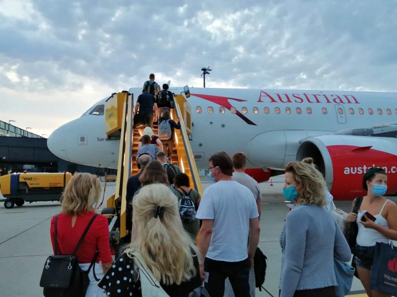 Boarding in einen Airbus A319 von Austrian Airlines (Foto: Jan Gruber).