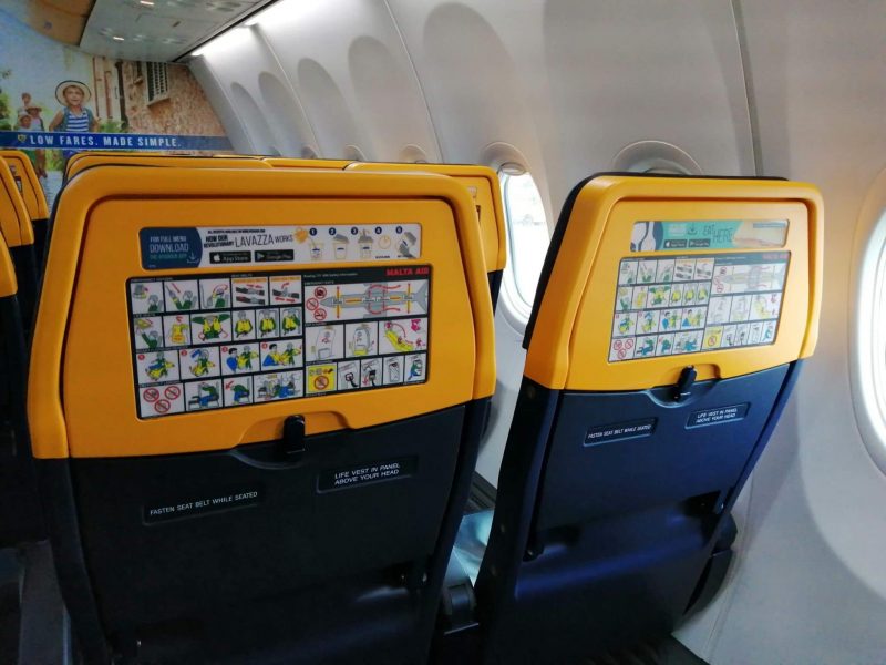 Seats of a Boeing 737-800 from Malta Air (Photo: Jan Gruber).