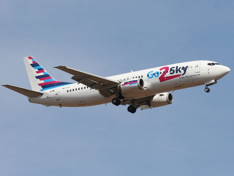 Boeing 737-400 (Photo: Oyoyoy).