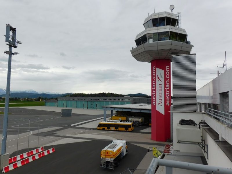 Tower at Klagenfurt Airport (Photo: René Steuer).
