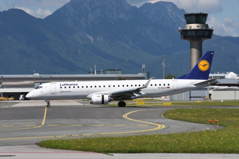 Embraer 190 (Photo: Salzburg Airport Presse).