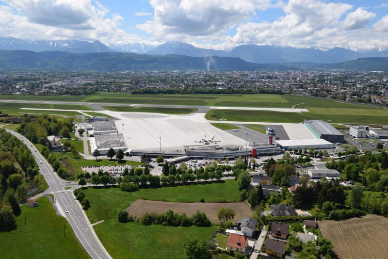 Flughafen Klagenfurt (Foto: Lilihill).