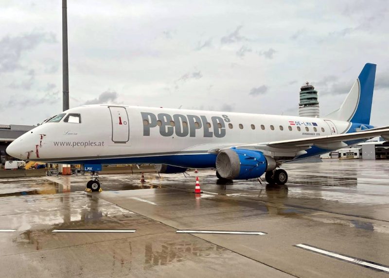 Embraer 170 from Peoples at Vienna Airport (Photo: Christian Ambros).