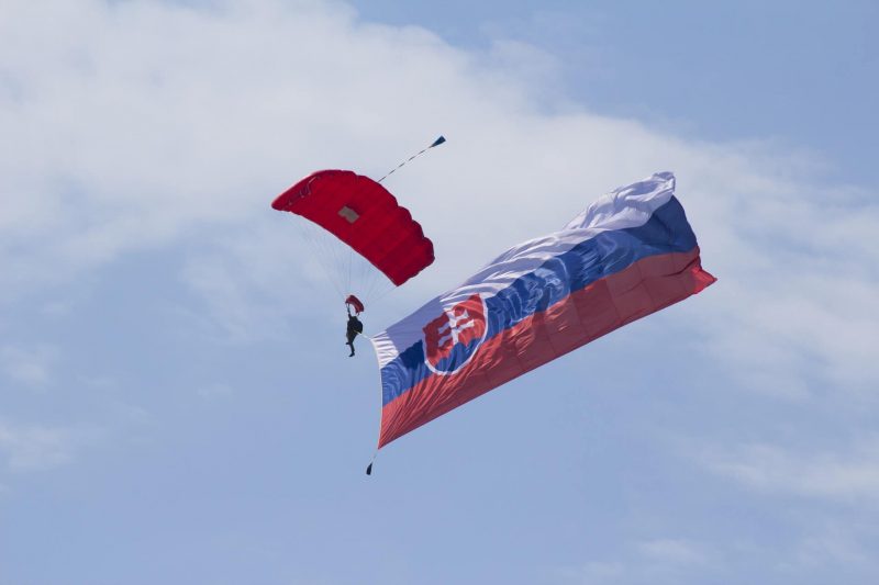 Flagge der Slowakischen Republik (Foto: Pixabay).