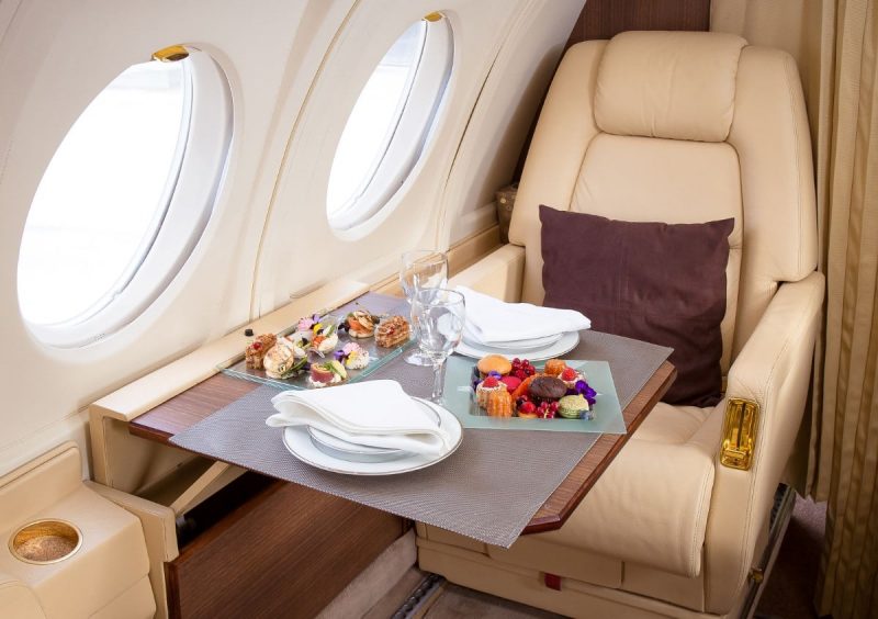 Business jet cabin (Photo: Travel Coup AG)