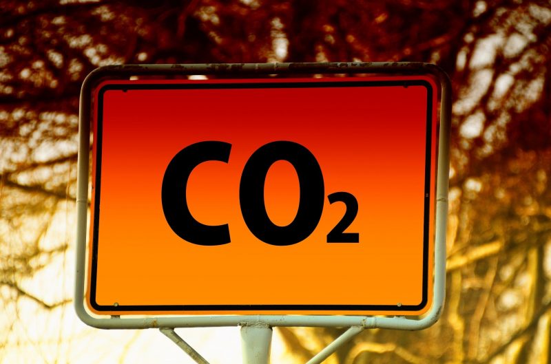 CO2 (Foto: Pixabay / Geralt).